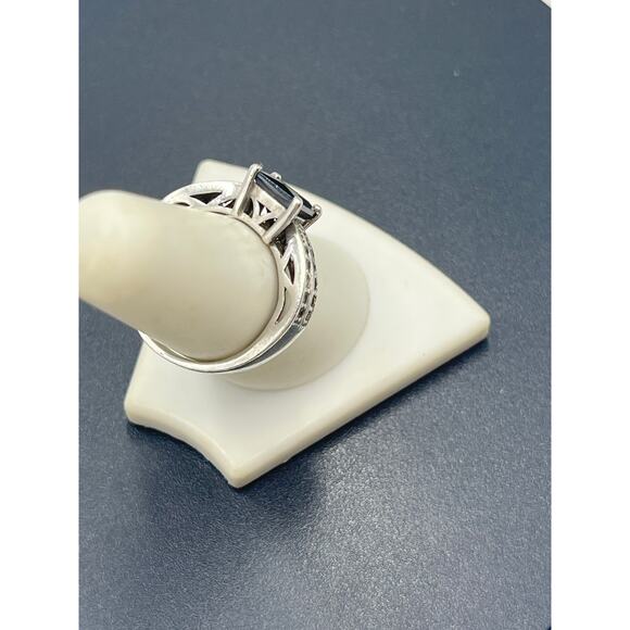 Sterling Silver 925 Square Prong 7mm Black Onyx Stone Marcasites Ring Size 7.5 - Picture 3 of 9